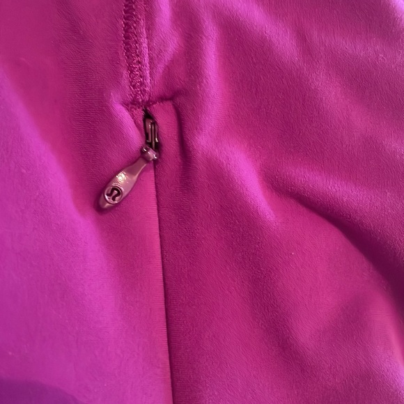 Lululemon Running 1/4 Zip Top - Picture 8 of 11